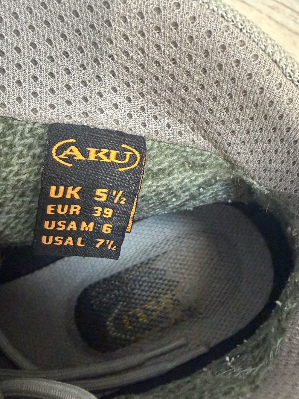 Women’s AKU Gortex waterproof Hiking Boots size 7.5 - Picture 9 of 10